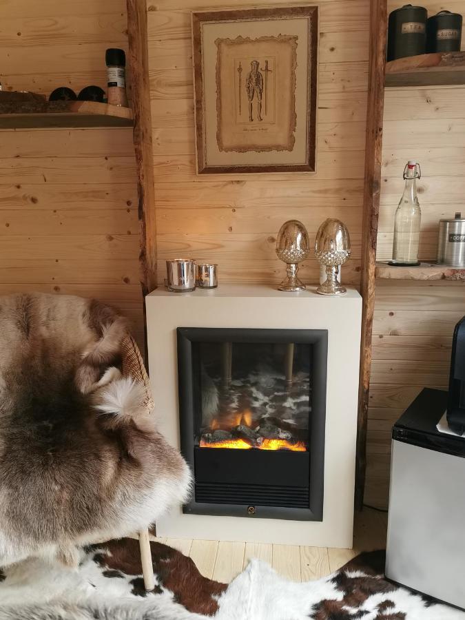Le Cerf D'Hubert Bed & Breakfast Реду Екстериор снимка